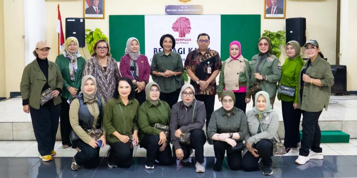Perempuan Laju Perkasa Gelar Baksos Ramadan di Panti Sosial Tresna Werdha Budi Mulia 1 Cipayung