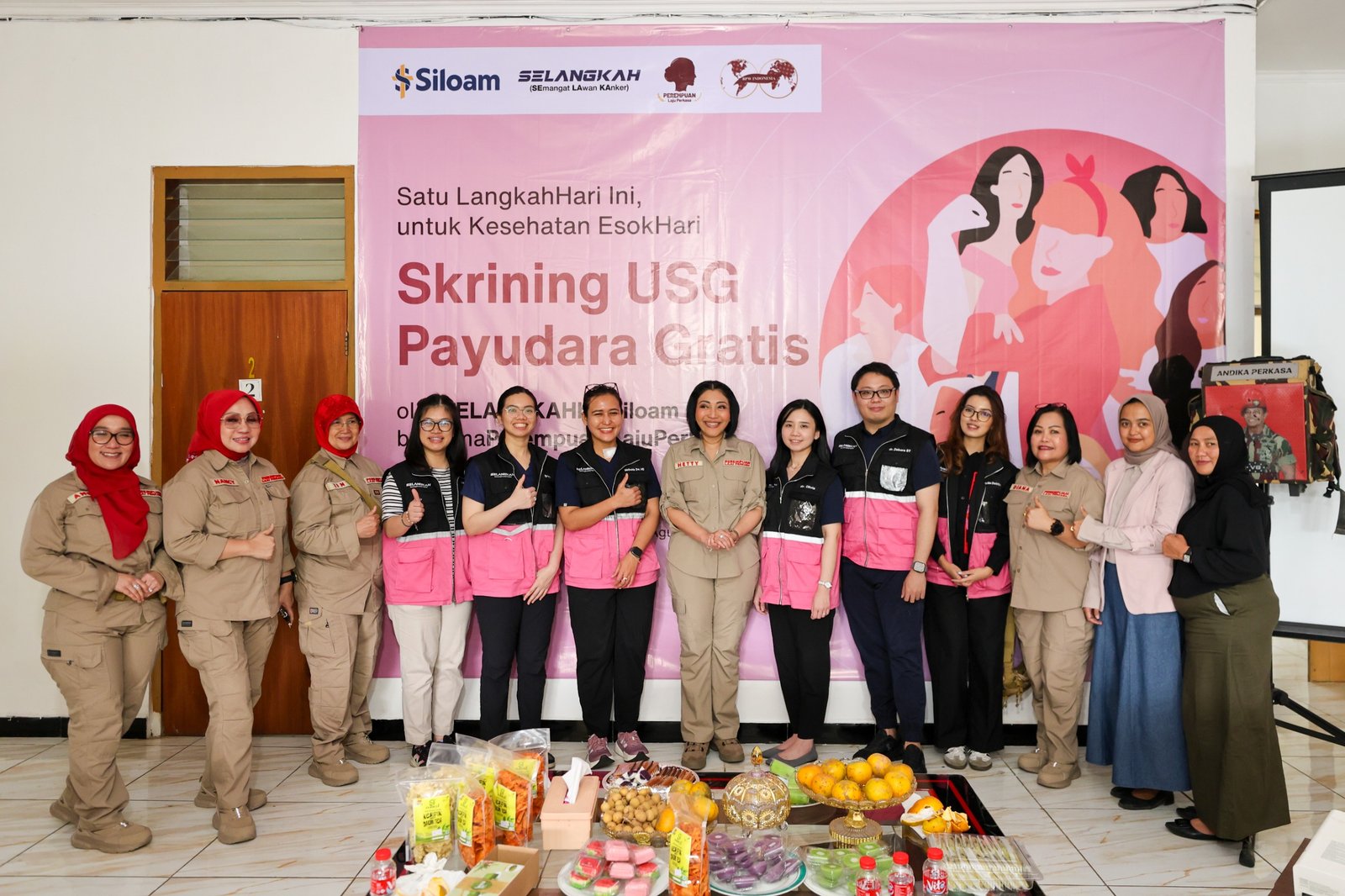 Perempuan Laju Perkasa dan Siloam Datang ke Pelosok, 200 Perempuan Ikuti Skrining USG Payudara Gratis